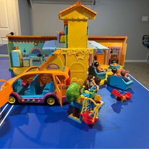 Dora the explorer Playhouse and Vehicle Set